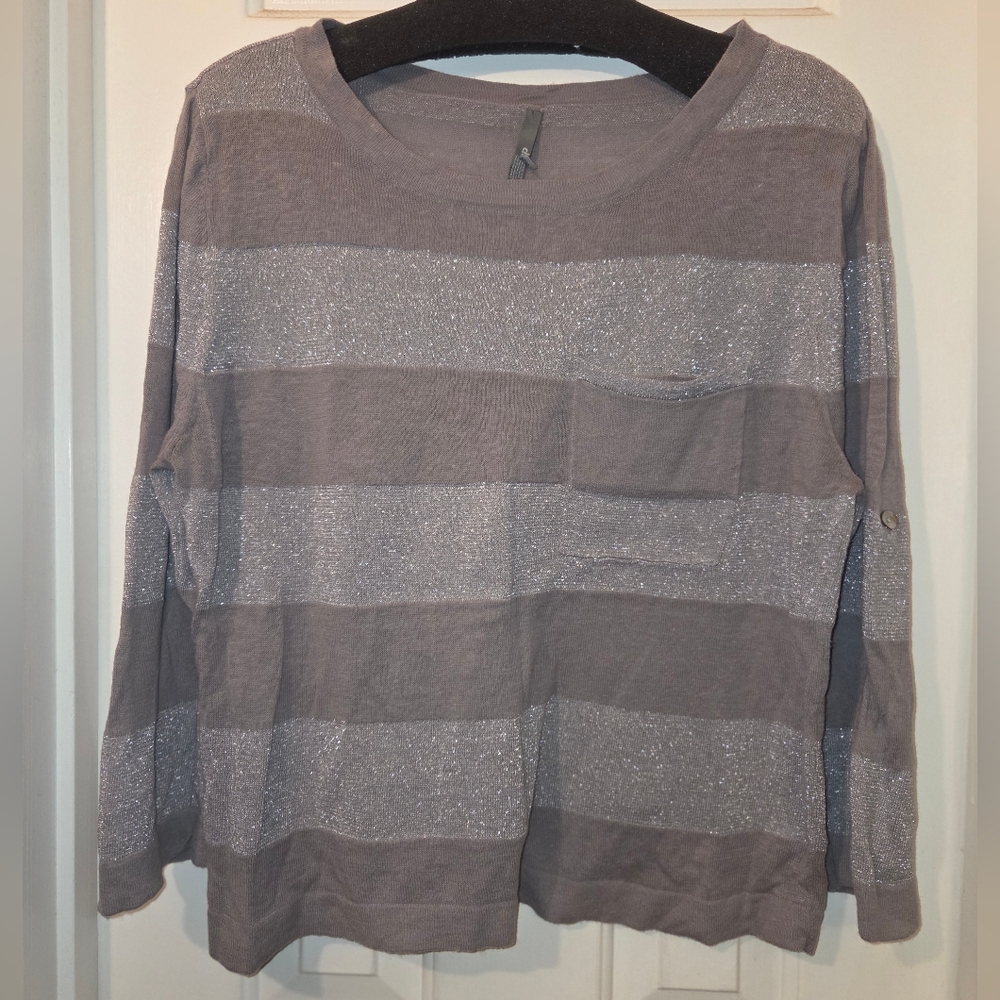 Charlotte Russe: Women's Gray/Silver Metallic Stripe Light-weight Sweater. Sz XL
